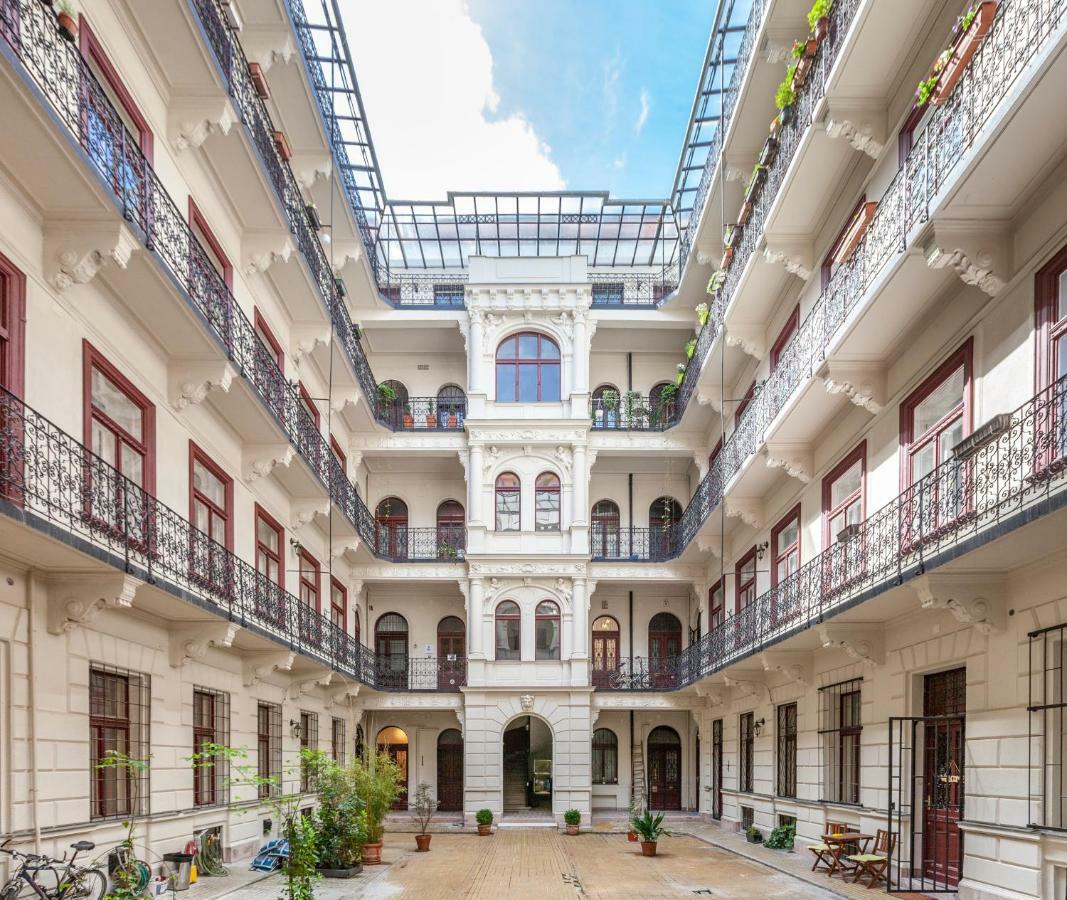 Apartment Palace Quarter Bródy Budapest Exterior foto